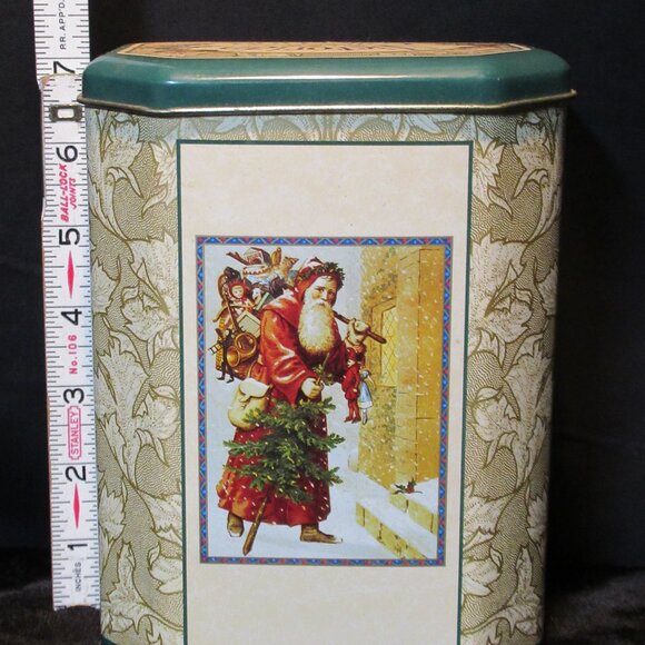 Victorian Collection Collectible Santa Card Tin (empty) - Picture 10 of 10